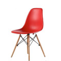 Gros meubles pas cher look scandinave style nordique moderne élégante couleur chaise en plastique de jambes en bois